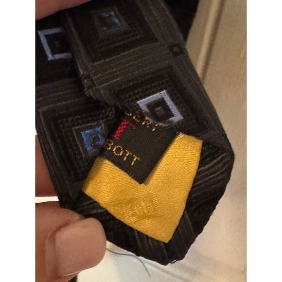 Vintage Robert Talbott Best OF Class Nordstrom Geometric Woven Neck Tie - Picture 6 of 9